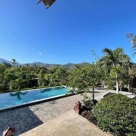 Hotel Eco Moringa Garden Banyuwedang Esterno foto