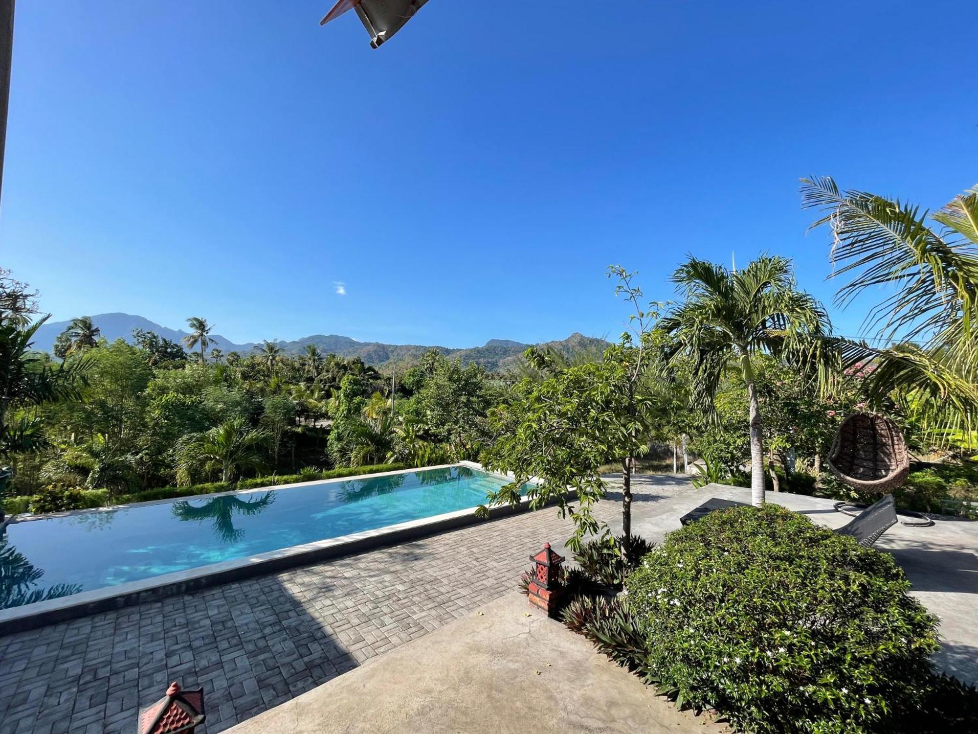 Hotel Eco Moringa Garden Banyuwedang Esterno foto